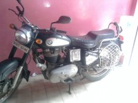 Black Royal Enfield Bullet Standard 350