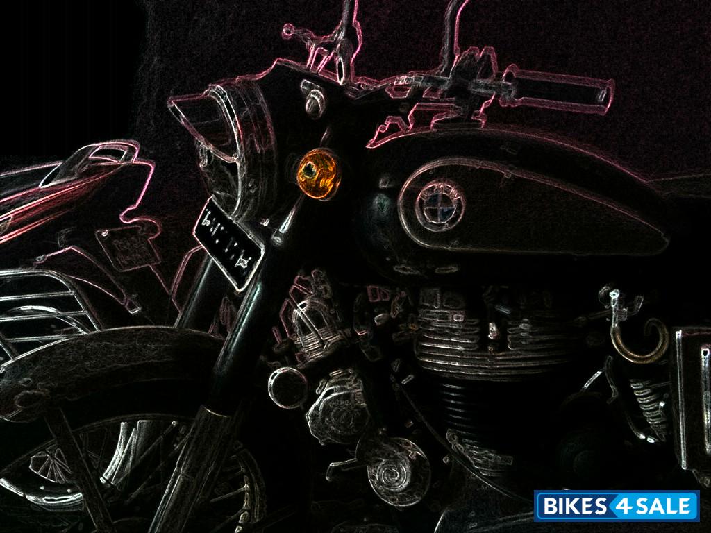 Black Royal Enfield Bullet Standard 350 Black Royal Enfield Bullet Standard 350