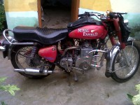 Red Royal Enfield Bullet Diesel Taurus