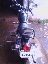 Blue Royal Enfield Thunderbird TwinSpark 350