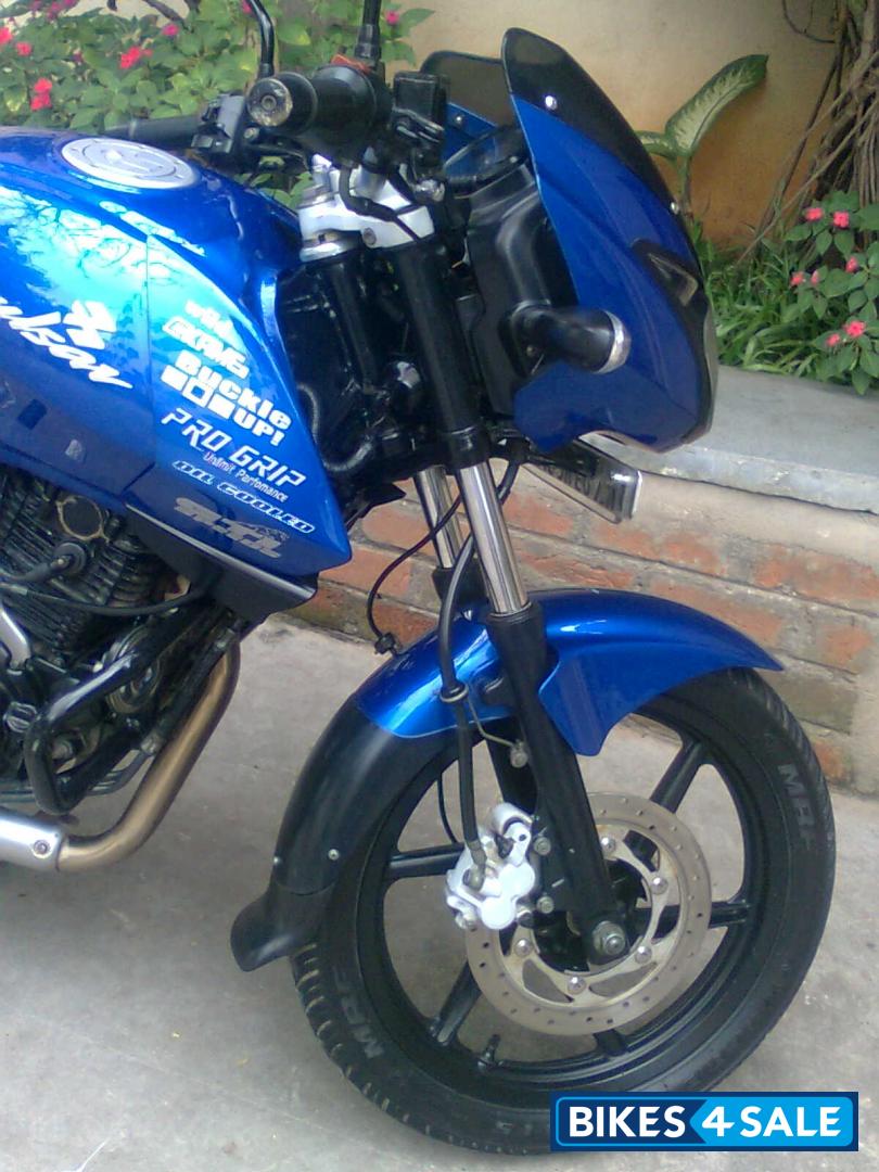 Blue Bajaj Pulsar 200 DTSi