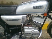 Silver Yamaha RX 135