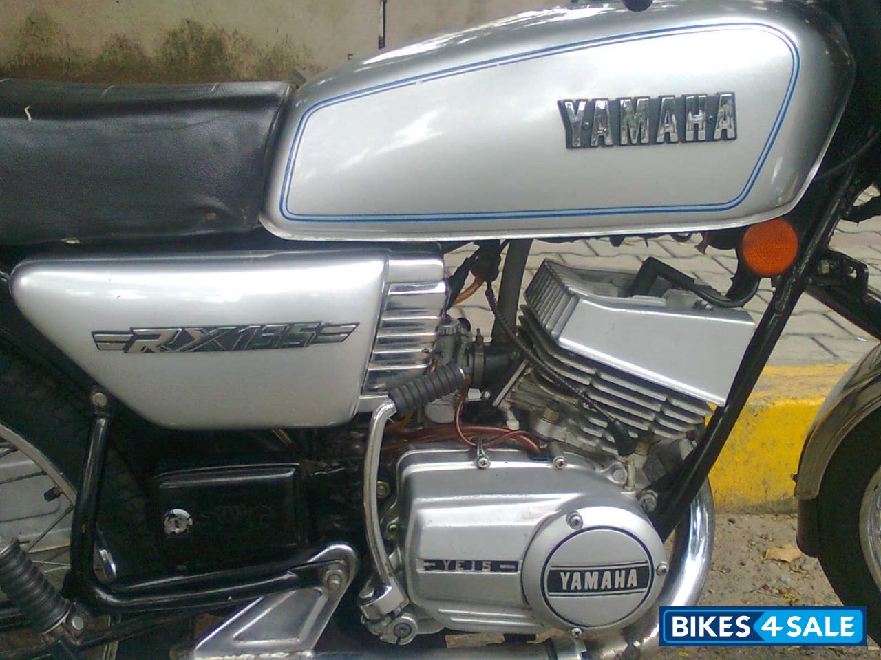 Silver Yamaha RX 135