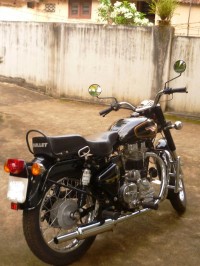 Black Royal Enfield Bullet Standard 350