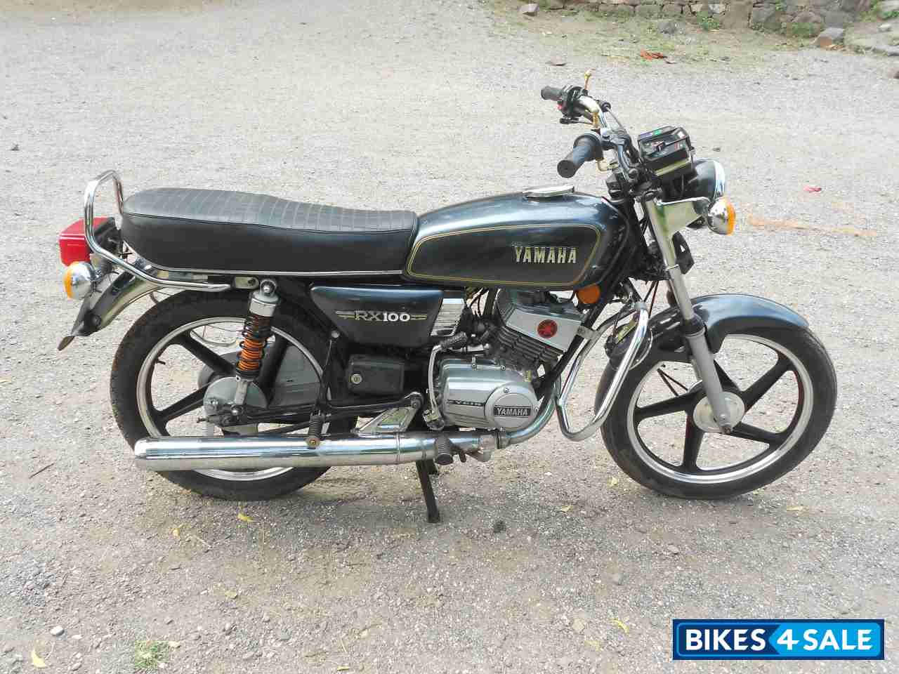 Used 1997 Model Yamaha Rx 100 For Sale In Ahmednagar Id Satin Grey Colour Bikes4sale