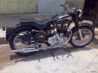 Black Royal Enfield Bullet Standard 350