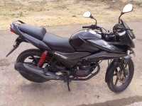 Black Honda CBF Stunner