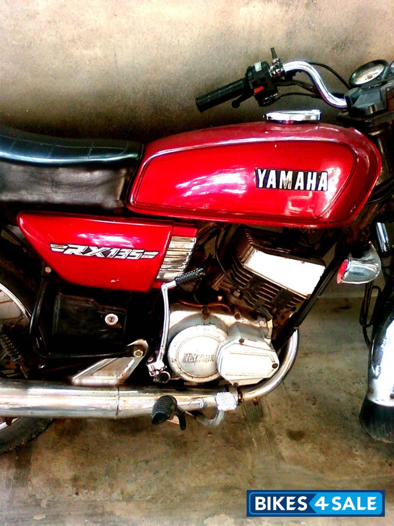 Red Yamaha RX 135