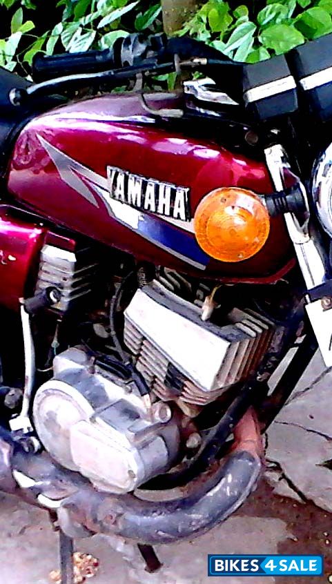Maroon(original) Yamaha RX 135