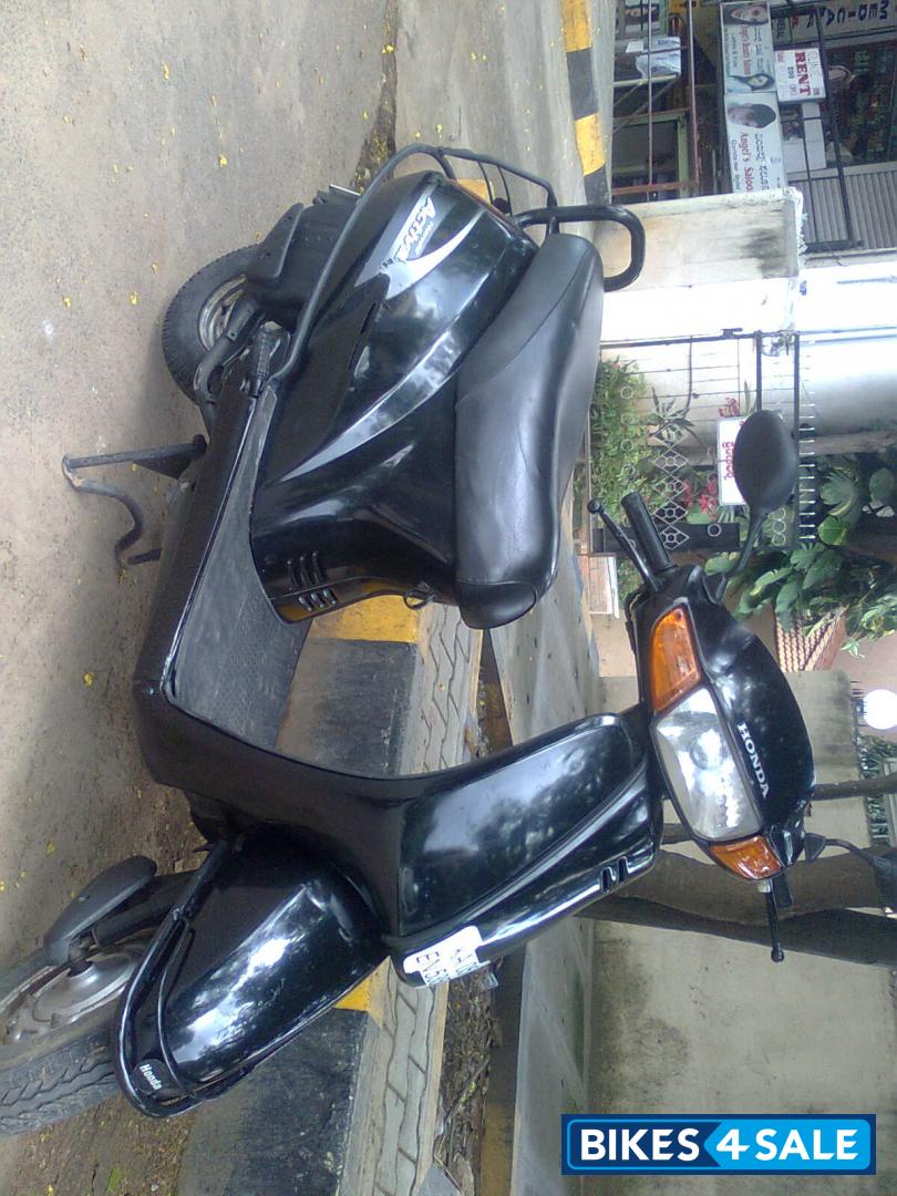 Black Honda Activa