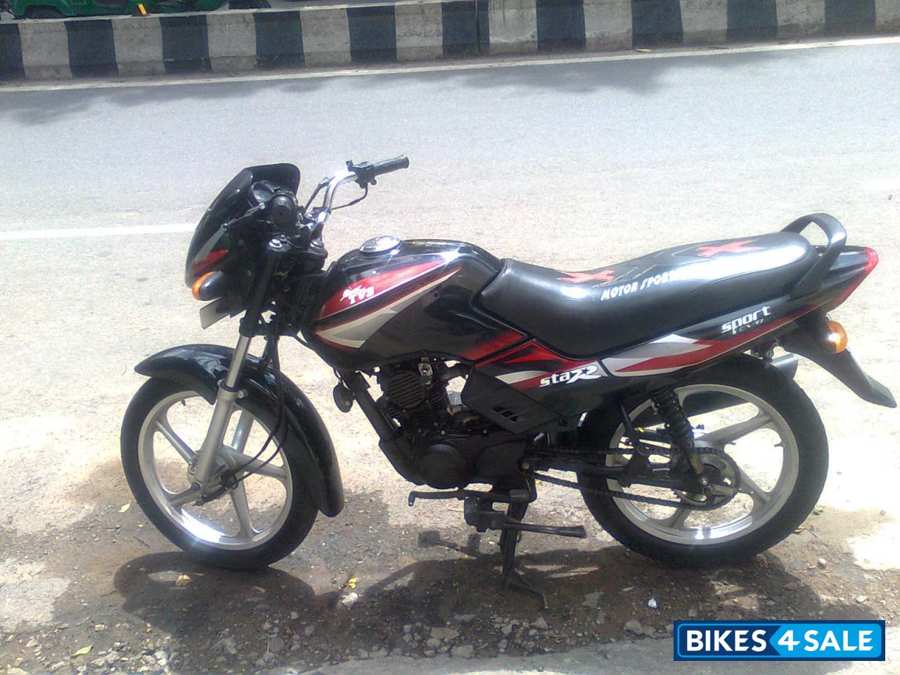 Black TVS Star Sport Black TVS Star Sport