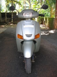 Silver Honda Eterno