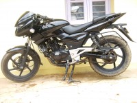Black Bajaj Pulsar 220 DTSi