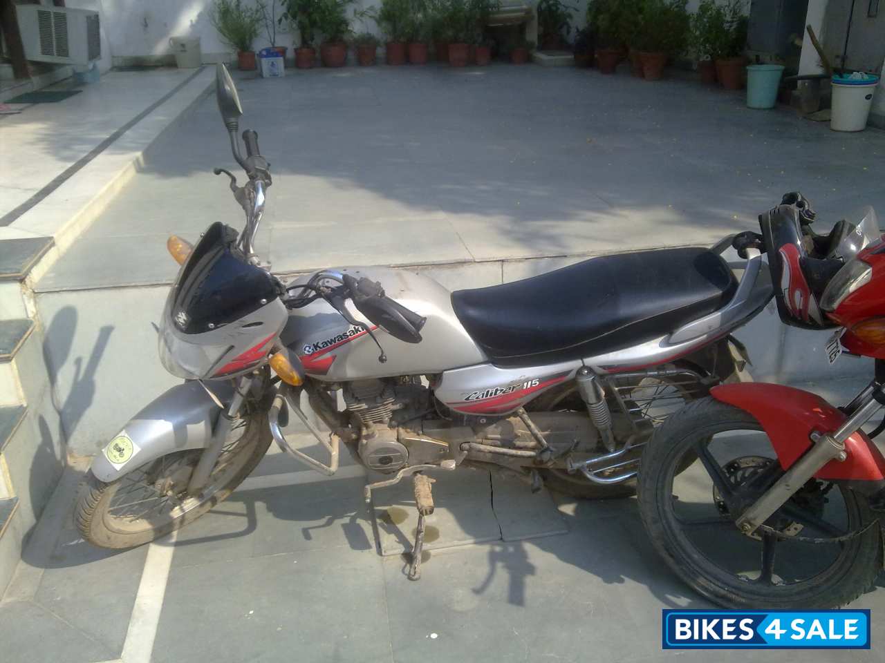 Silver Bajaj Caliber 115