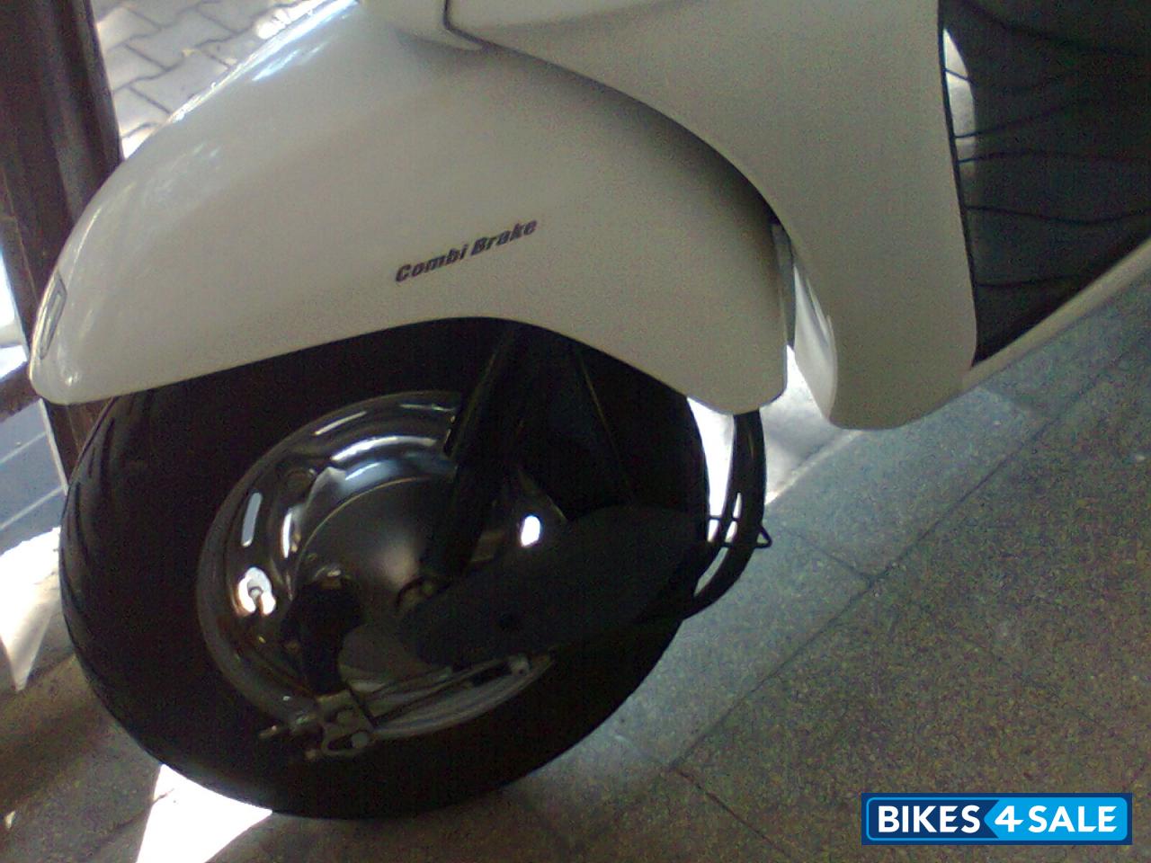 White Honda Activa