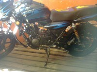 Black Bajaj Discover DTSi 135