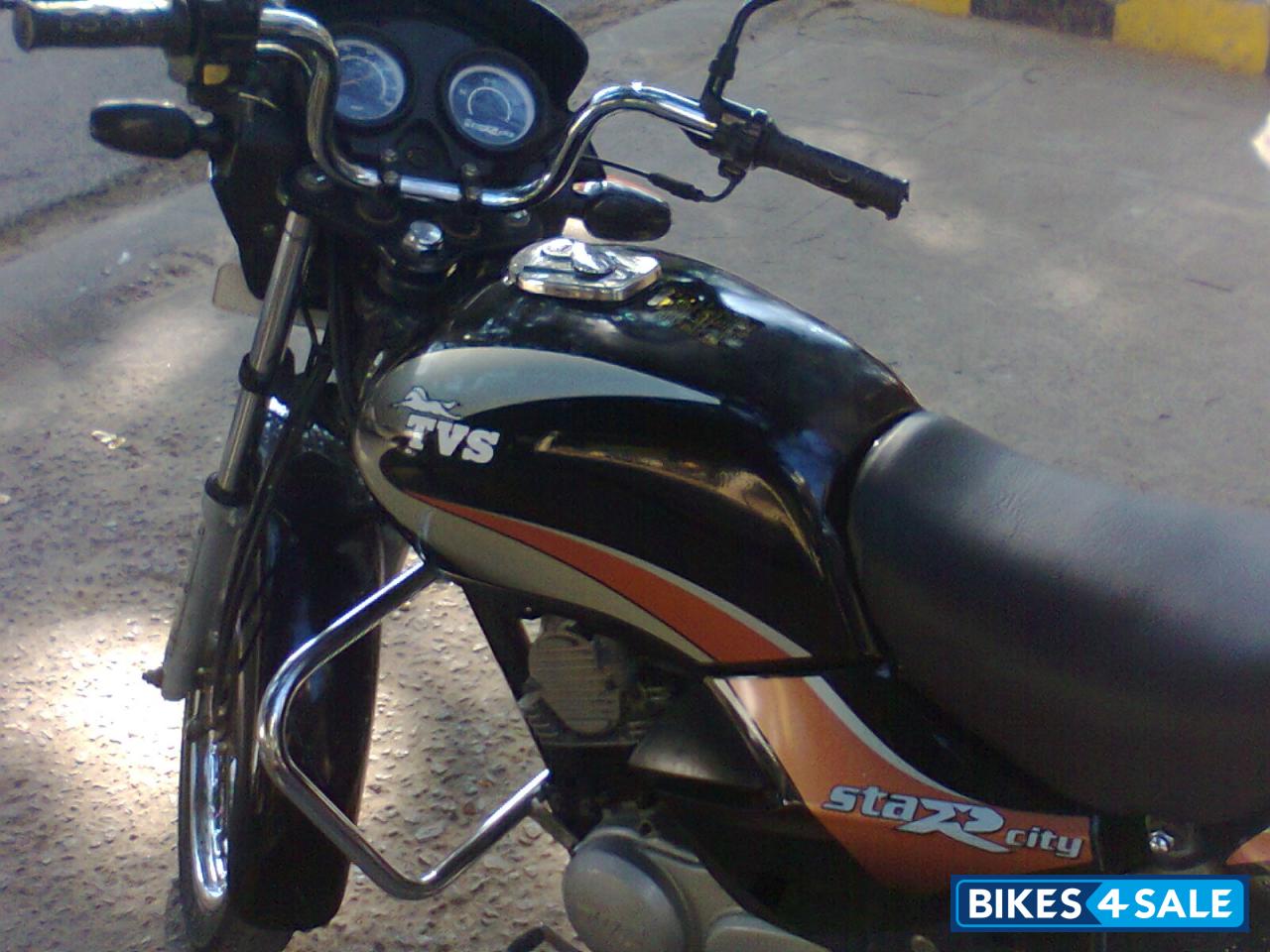 Black TVS Star City 110