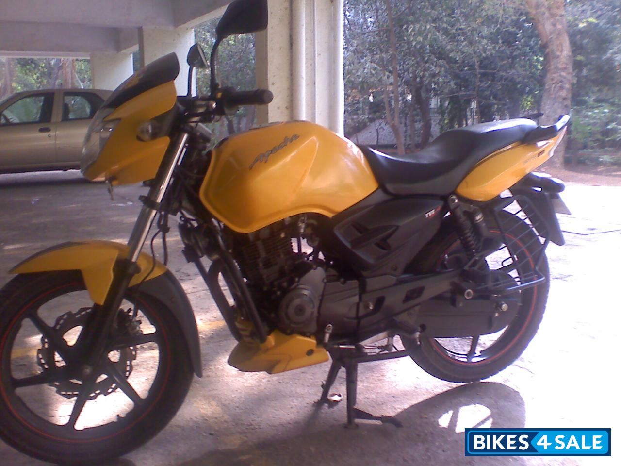 Yellow TVS Apache RTR 160