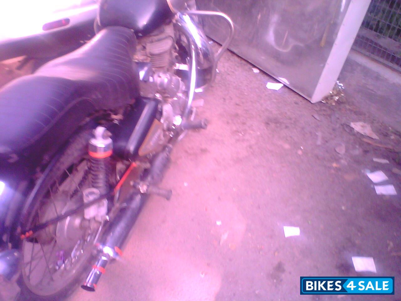 Black Royal Enfield Bullet Electra 5S Black Royal Enfield Bullet Electra 5S