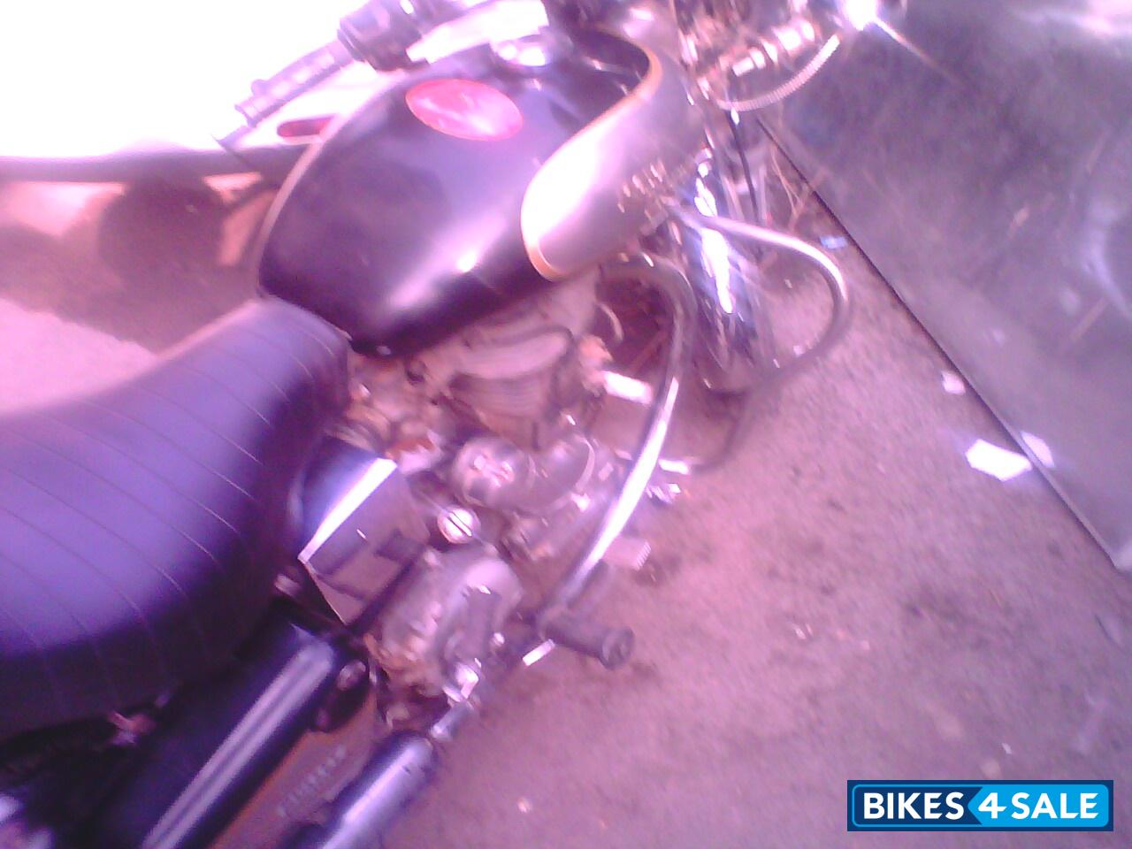 Black Royal Enfield Bullet Electra 5S Black Royal Enfield Bullet Electra 5S