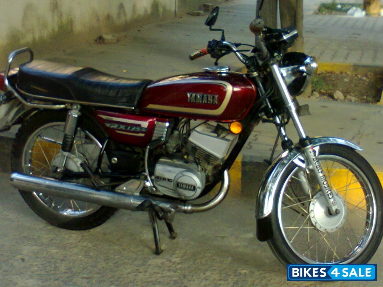 Red Yamaha RX 135