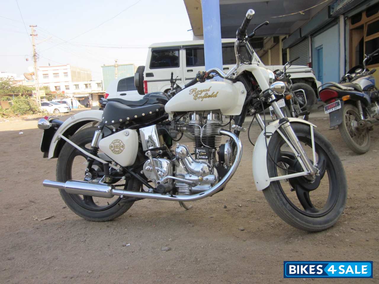 Skotia White Royal Enfield Bullet Electra