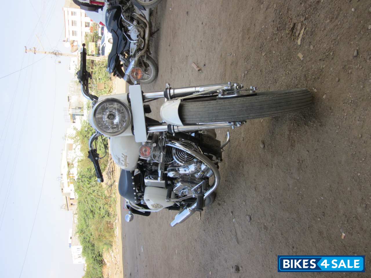 Skotia White Royal Enfield Bullet Electra