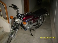 Meroon Yamaha RX 100