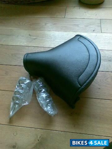 Black Royal Enfield Bullet Standard 350