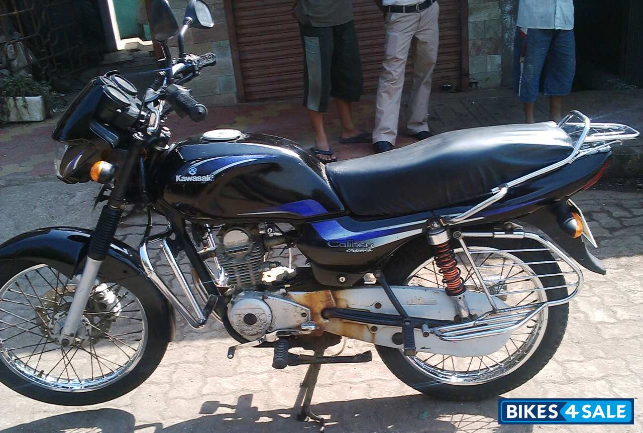 Black Bajaj Caliber Chroma Picture 4. Bike ID 69805. Bike located in