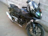 Black Bajaj Pulsar 220 DTSi