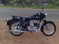 Black Royal Enfield Bullet Standard 350