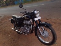 Black Royal Enfield Bullet Standard 350
