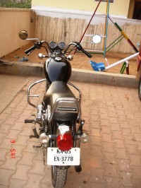 Black Royal Enfield Thunderbird