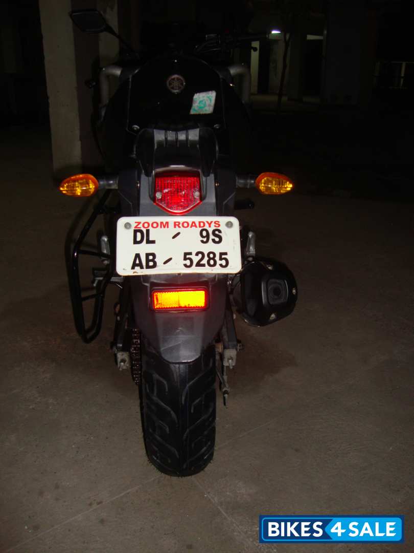 Midnight Black Yamaha Fazer Midnight Black Yamaha Fazer