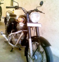 Black Royal Enfield Bullet 350 Twinspark