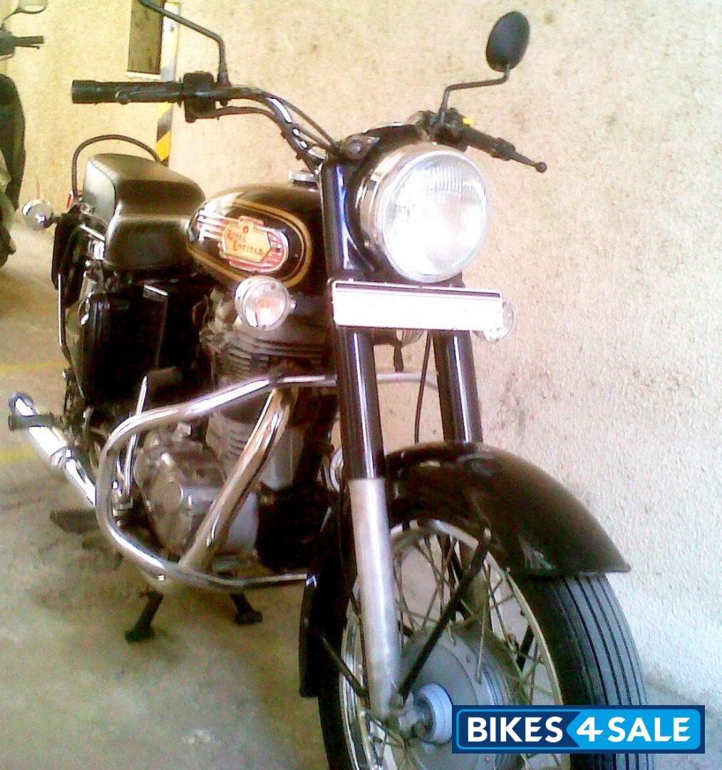 Black Royal Enfield Bullet 350 Twinspark Black Royal Enfield Bullet 350 Twinspark