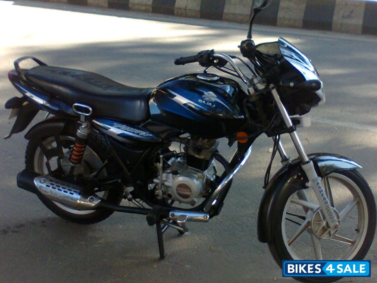 Black Bajaj Discover DTSi 125
