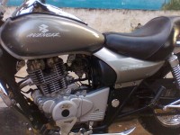 Silver Bajaj Avenger 200 DTS-i
