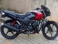 Black Yamaha Gladiator