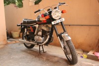 Black Ideal Jawa Yezdi RoadKing