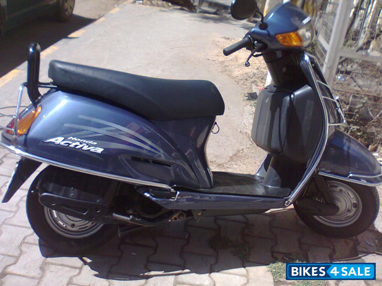 Grey Honda Activa