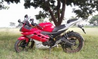 Yamaha YZF R15 V2