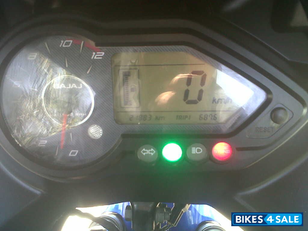 Blue Bajaj Pulsar 220 DTSi Blue Bajaj Pulsar 220 DTSi