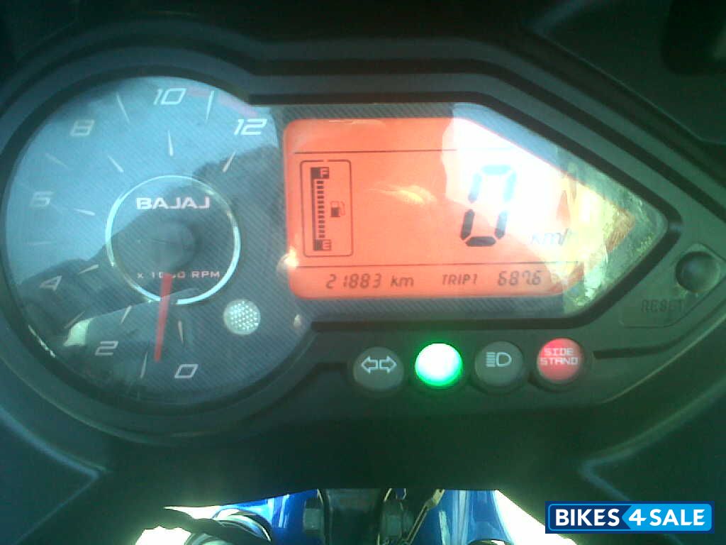 Blue Bajaj Pulsar 220 DTSi Blue Bajaj Pulsar 220 DTSi