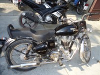 Black Royal Enfield Bullet Standard 350