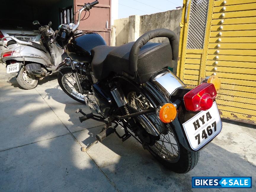 Black Royal Enfield Bullet Standard 350 Black Royal Enfield Bullet Standard 350