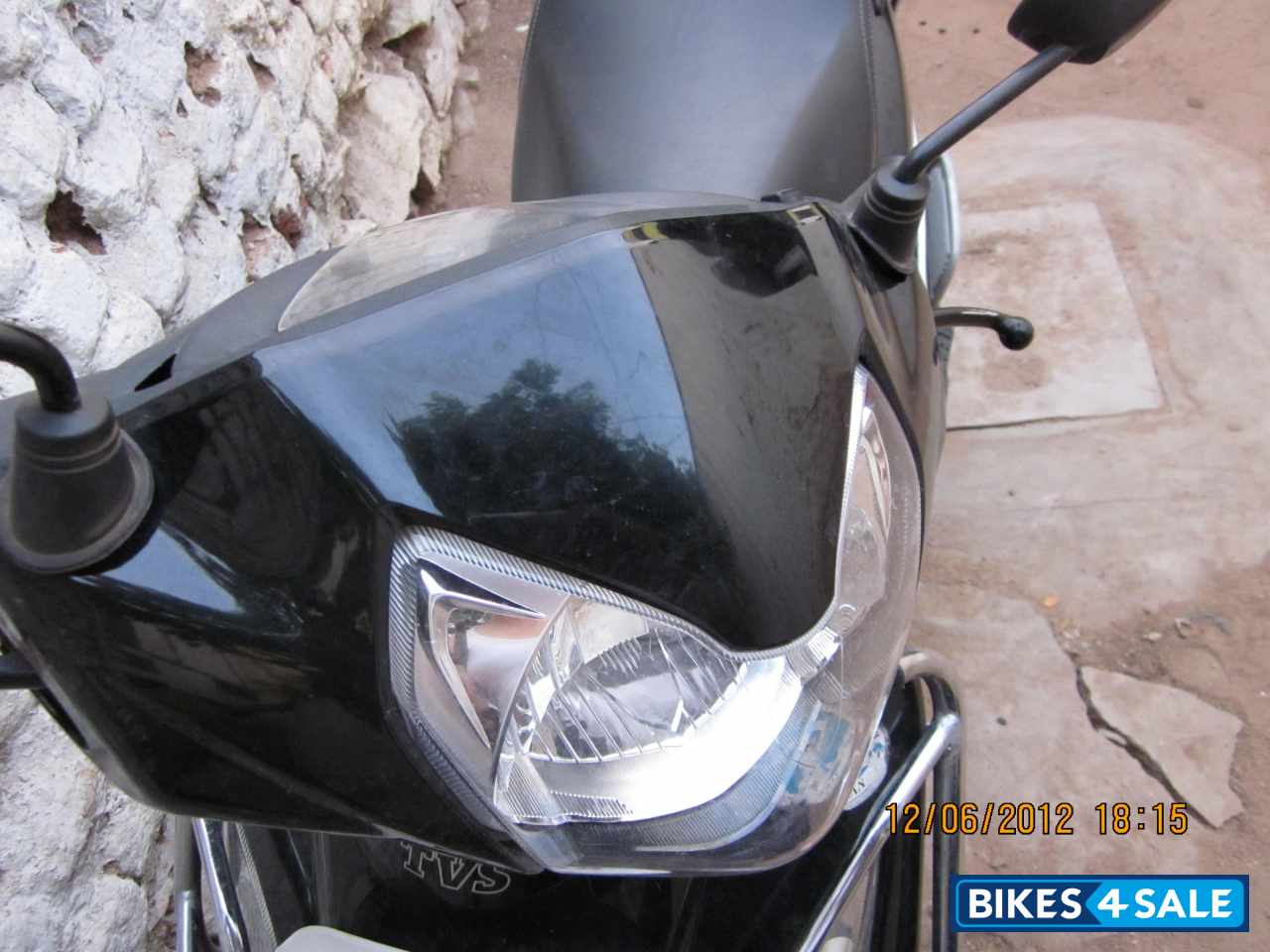 Black TVS Wego Black TVS Wego
