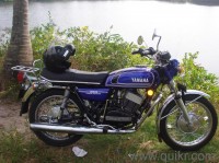 Blue Yamaha RD 350