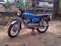 Metallic Blue Yamaha RX 100